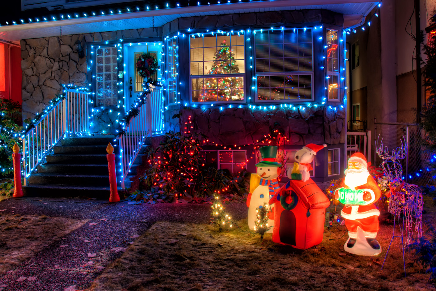 Top Christmas Decoration Trends to Transform Your Home This Year