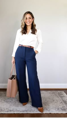 Business Casual Outfits for Women: Stylish &amp; Professional Look Ideas