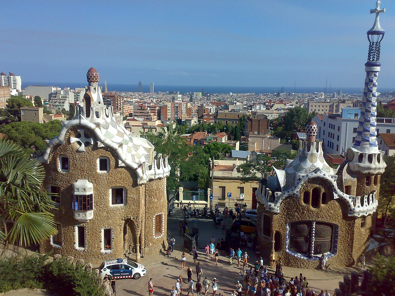 The Ultimate Travel Guide to Barcelona, Spain