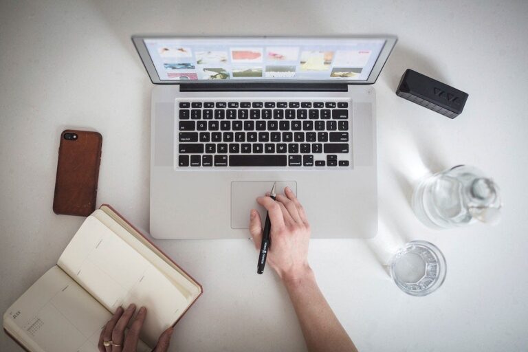 7 Legit Side Hustles You Can Start This Weekend (With Zero Investment)