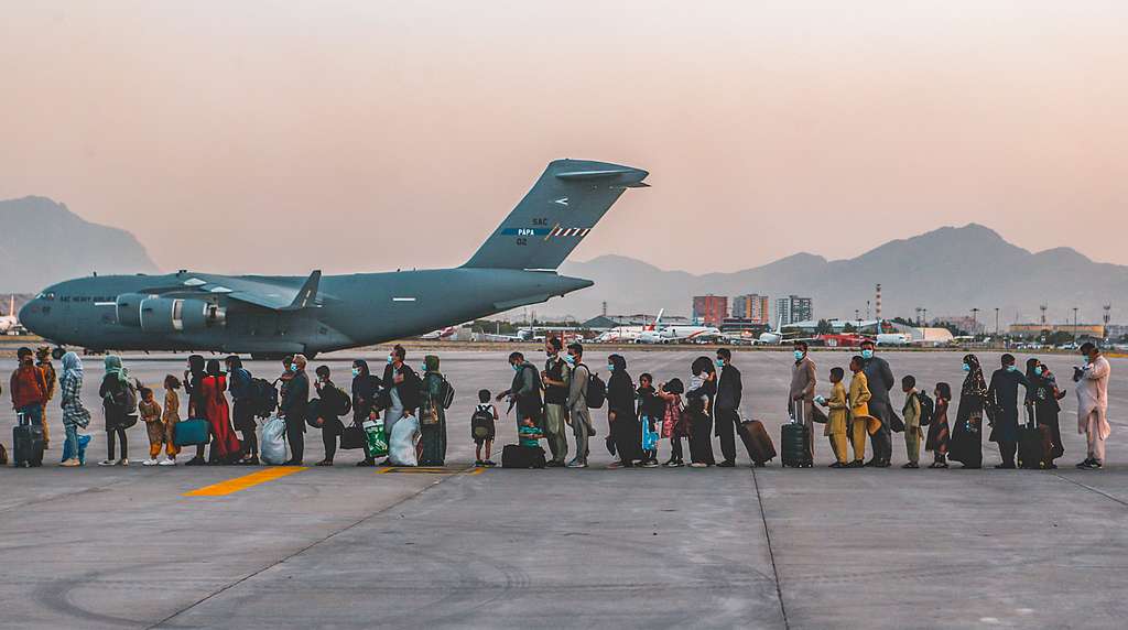 UK to Evacuate Citizens from Israel: Flights, Safety Guidelines & Government Response Explained