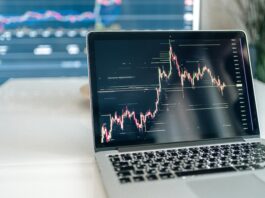 Crypto Market Update: Bitcoin Set for Liftoff? What Analysts Are Saying This Week